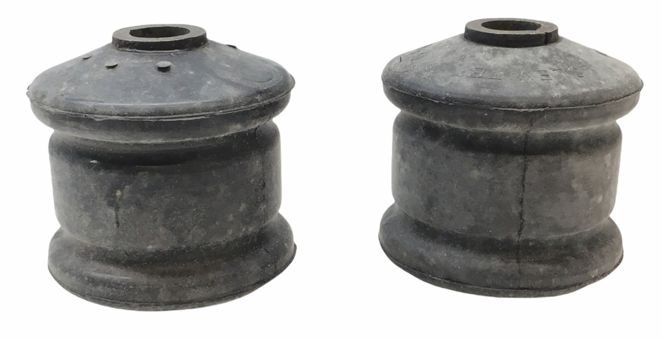 McQuay-Norris Suspension Control Arm Bushing Kit [Lot of 2] FB573 NOS