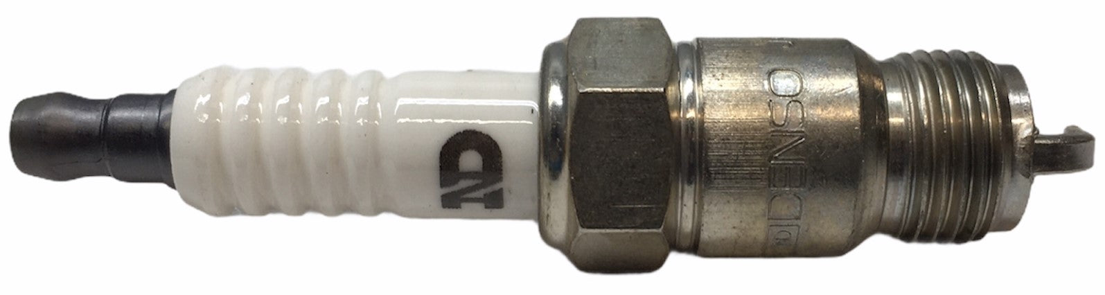 Denso Spark Plugs T16PR-U15 [Lot of 4] NOS