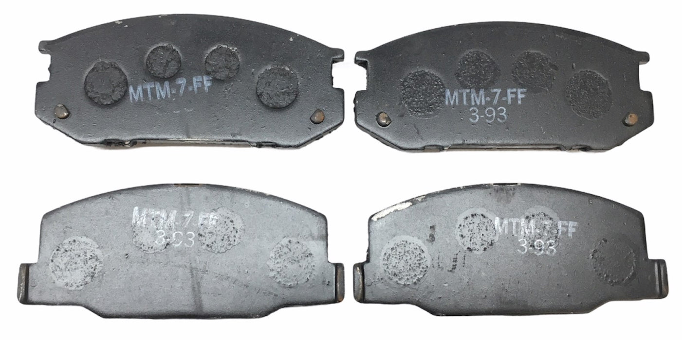 World Car Premium Disc Brake Pads MD527 NOS